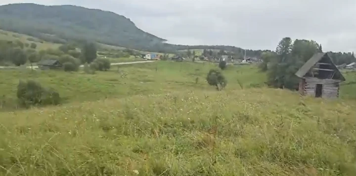 Земельный участок, площадью 2196 кв.м., кадастровый номер: 04:03:050301:8, земли населенных пунктов, для индивидуального жилищного строительства, расположенный по адресу: Республика Алтай , Турочакский р-н, Санькин Аил с, Центральная ул, дом 26